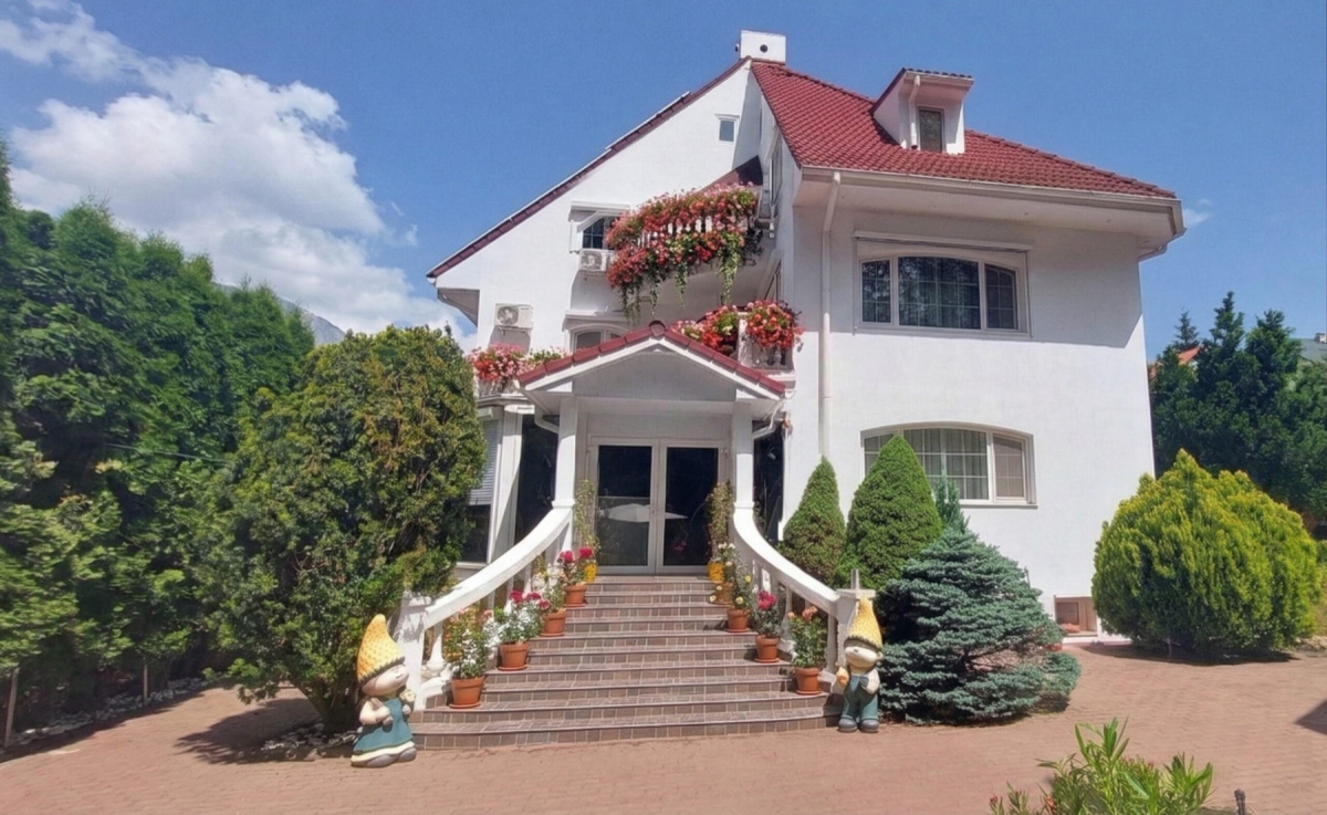 Vila IRIS